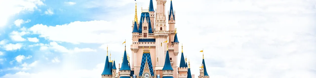 Mergulhando na Magia: Lições Inspiradoras da Disney para Transformar sua experiência turística"