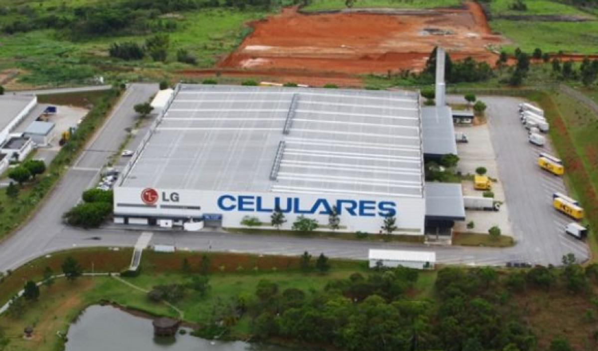 capa Antiga fábrica da LG em Taubaté será o novo polo logístico da Construtora São José.